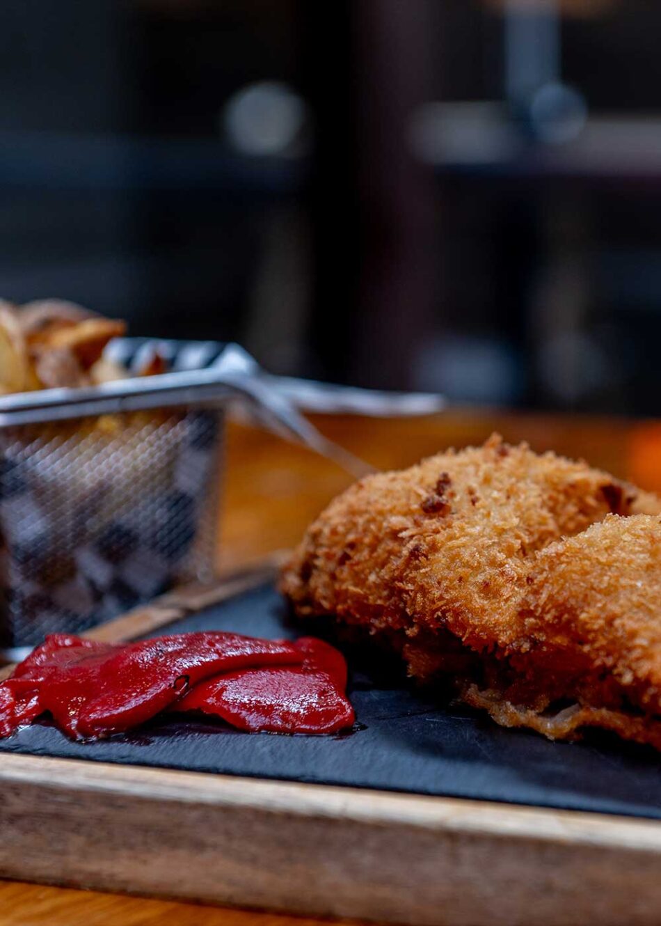 Sabores de Asturias, de Espa&ntilde;a y del mundo. Tradici&oacute;n y modernidad en cada plato, preparados con productos de cercan&iacute;a.